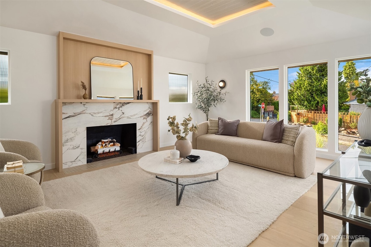 Home Photo